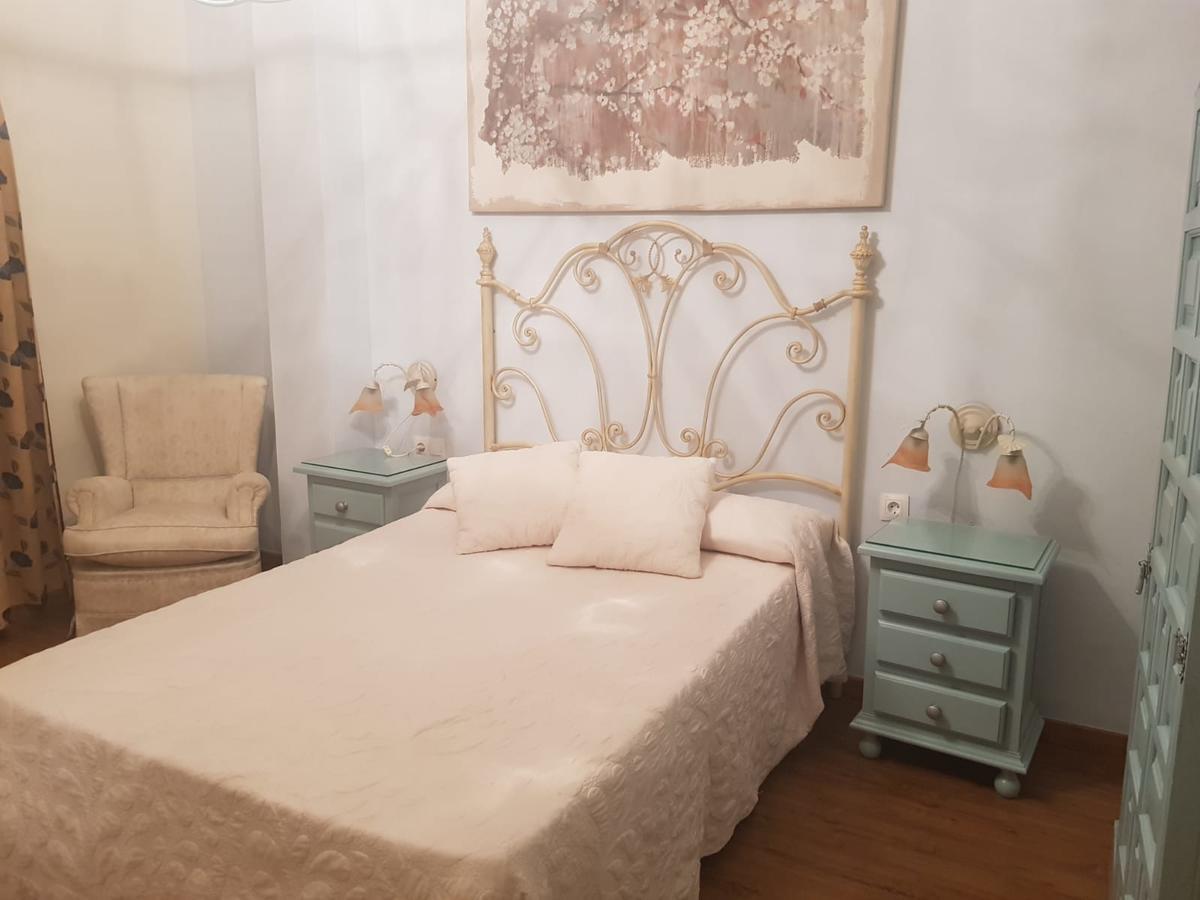 מאירנה דל אלקור Hostal Hispalis מראה חיצוני תמונה